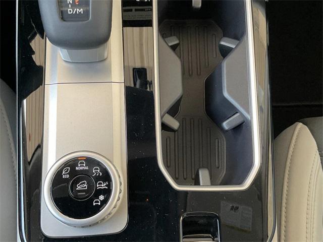 new 2025 Mitsubishi Outlander car, priced at $39,915