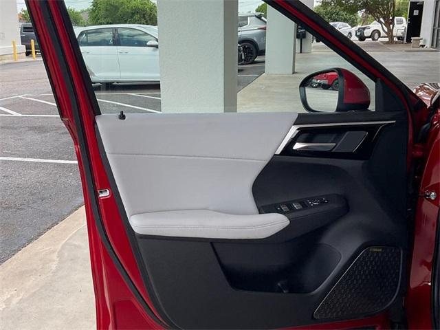 new 2025 Mitsubishi Outlander car, priced at $39,915