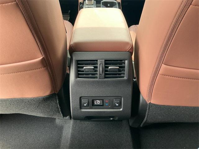 new 2025 Mitsubishi Outlander car, priced at $46,875