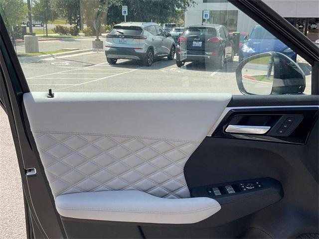 new 2025 Mitsubishi Outlander PHEV car, priced at $52,480