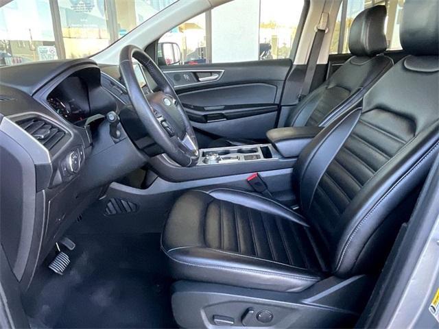 used 2022 Ford Edge car