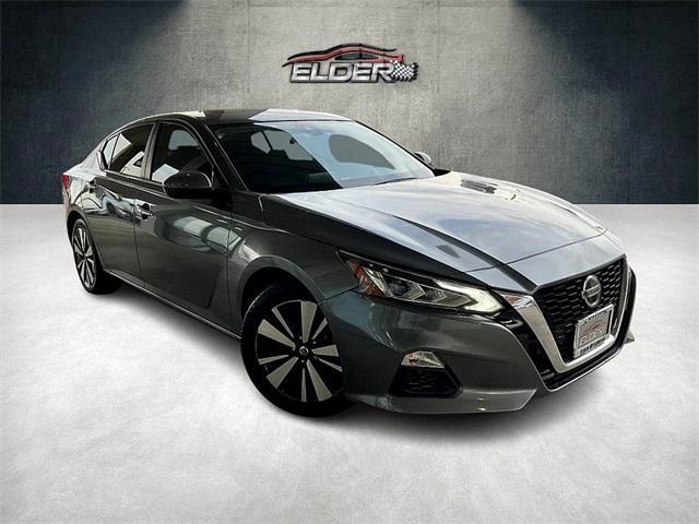 used 2022 Nissan Altima car, priced at $20,000