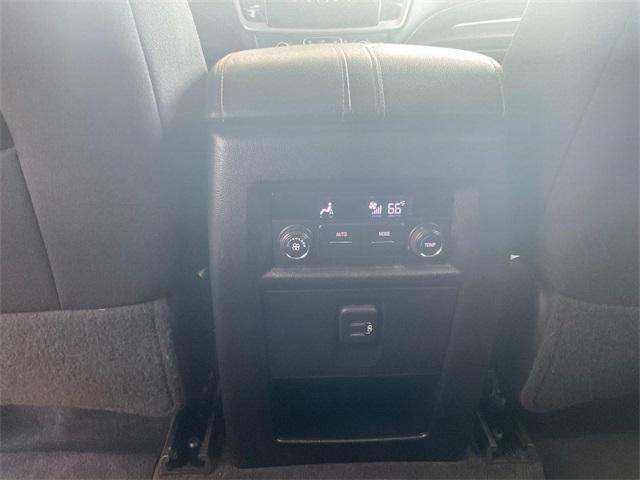 used 2020 Chevrolet Traverse car, priced at $21,500