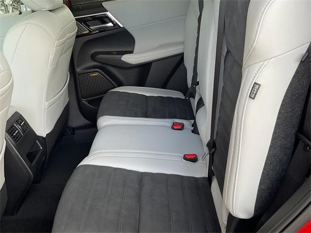 new 2025 Mitsubishi Outlander car, priced at $41,910