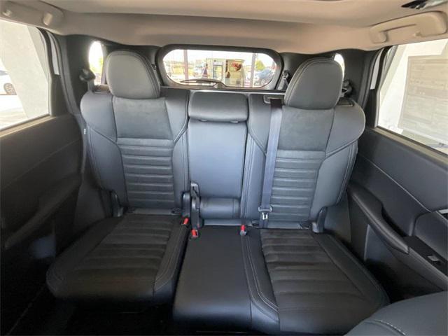 new 2025 Mitsubishi Outlander car, priced at $44,260