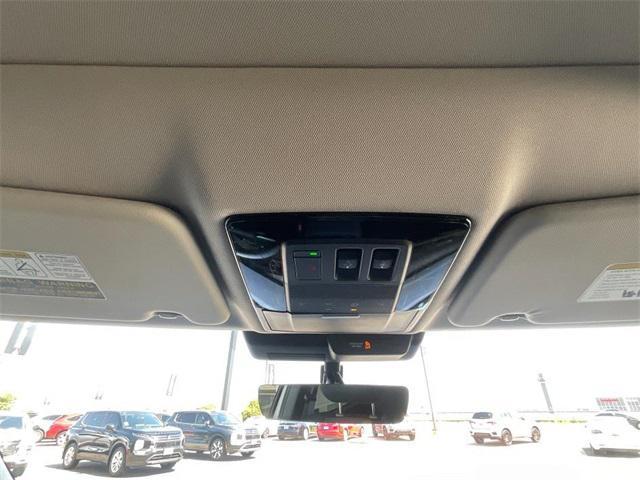 new 2025 Mitsubishi Outlander car, priced at $44,260