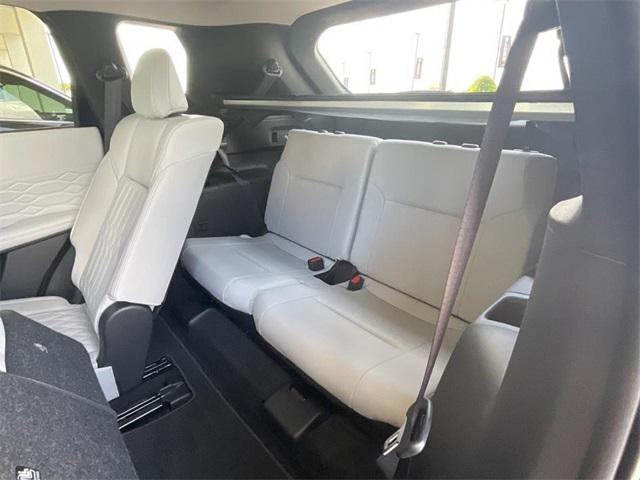 new 2025 Mitsubishi Outlander car, priced at $41,100