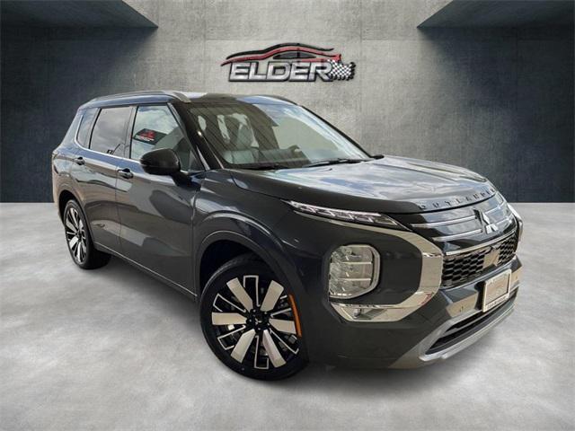 new 2025 Mitsubishi Outlander car, priced at $40,980