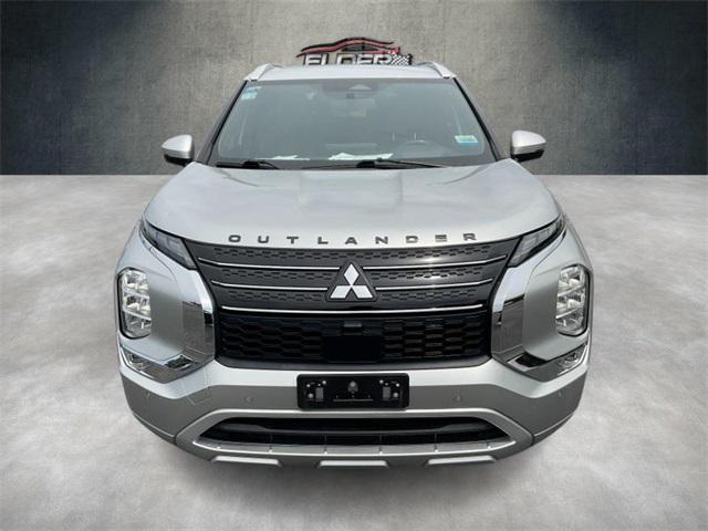 used 2022 Mitsubishi Outlander car, priced at $23,500