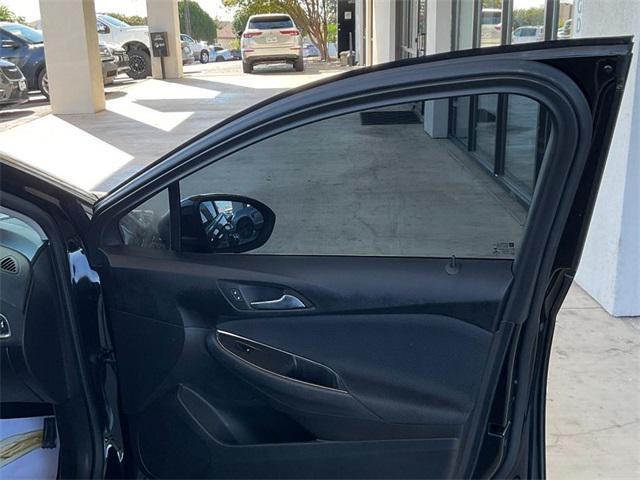 used 2016 Chevrolet Cruze car, priced at $9,000