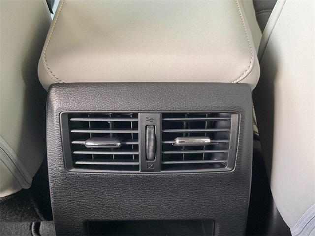new 2025 Mitsubishi Outlander car, priced at $41,910