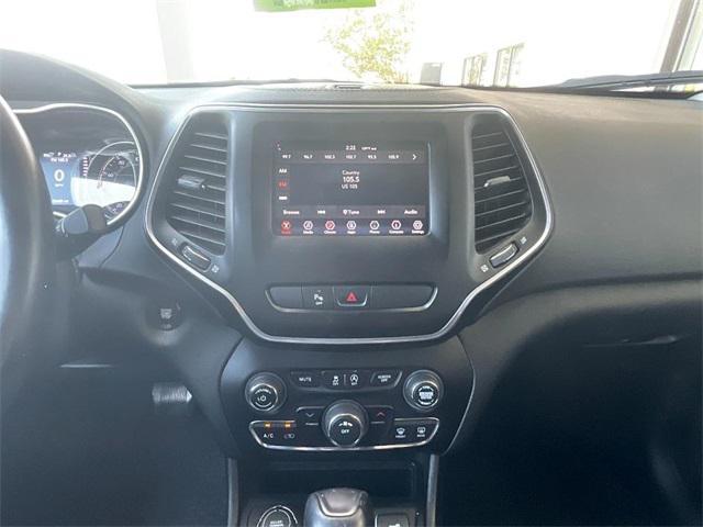 used 2019 Jeep Cherokee car, priced at $15,977