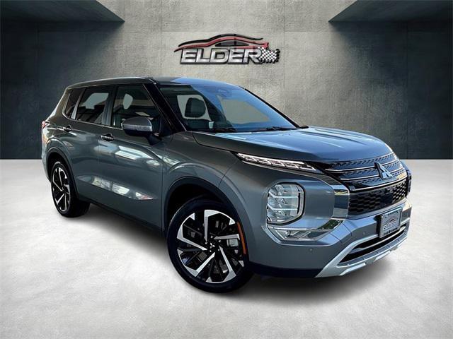 used 2024 Mitsubishi Outlander car