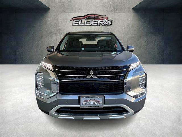 used 2024 Mitsubishi Outlander car