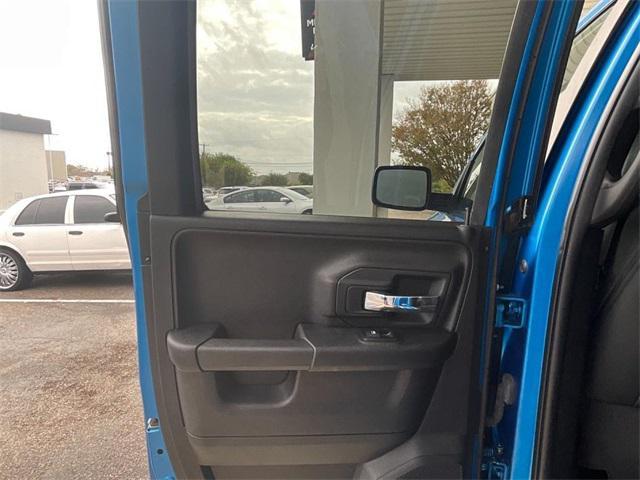 used 2021 Ram 1500 Classic car, priced at $27,995