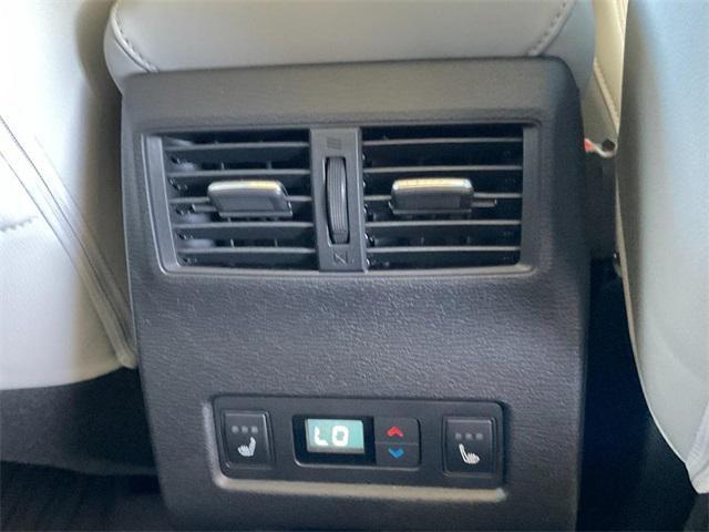 new 2025 Mitsubishi Outlander car, priced at $47,035