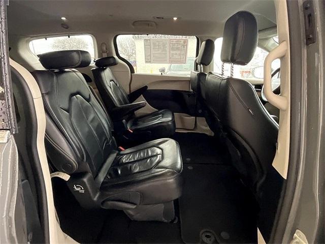 used 2022 Chrysler Pacifica car, priced at $26,977