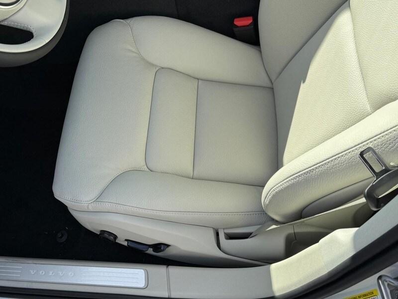 new 2026 Volvo V60 Cross Country car, priced at $57,040