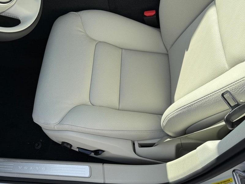 new 2026 Volvo V60 Cross Country car, priced at $57,040