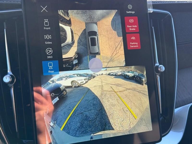 new 2026 Volvo XC90 car, priced at $75,155