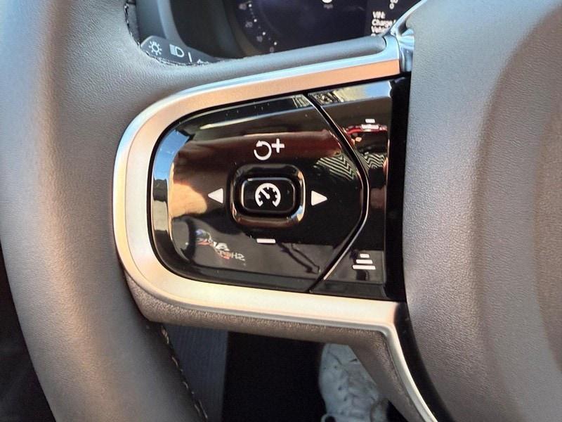 new 2026 Volvo XC90 car, priced at $75,155