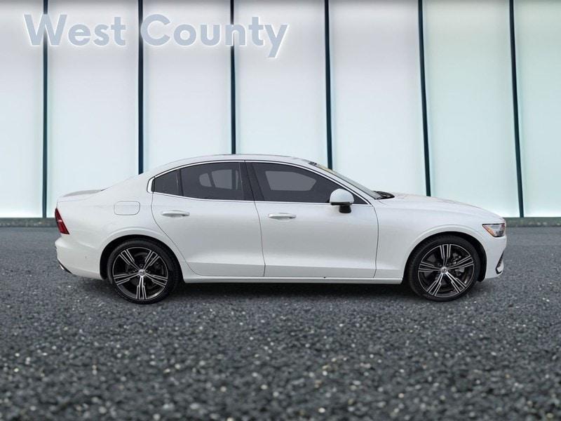 used 2022 Volvo S60 Recharge Plug-In Hybrid car, priced at $31,882