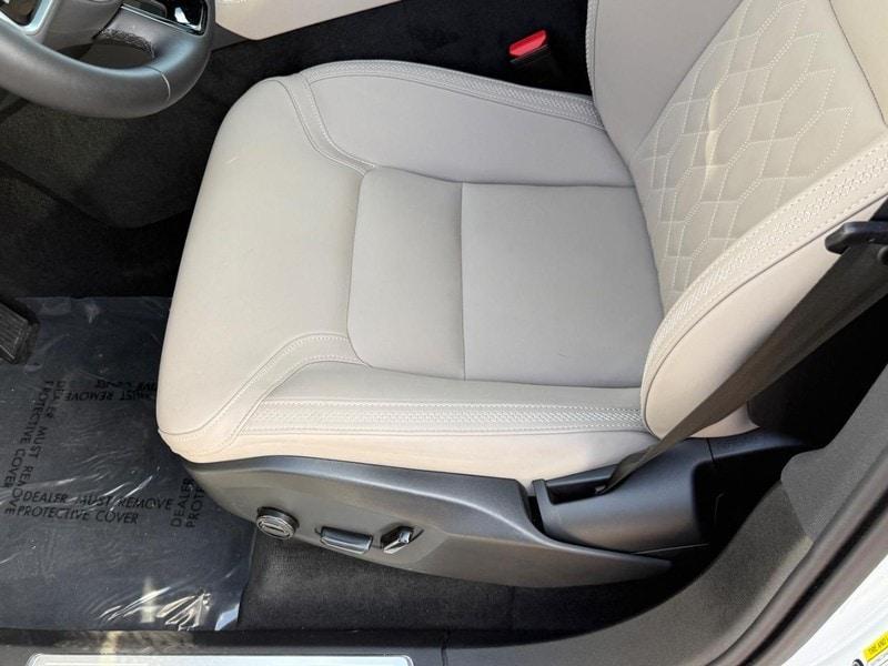 used 2025 Volvo XC90 car, priced at $57,982