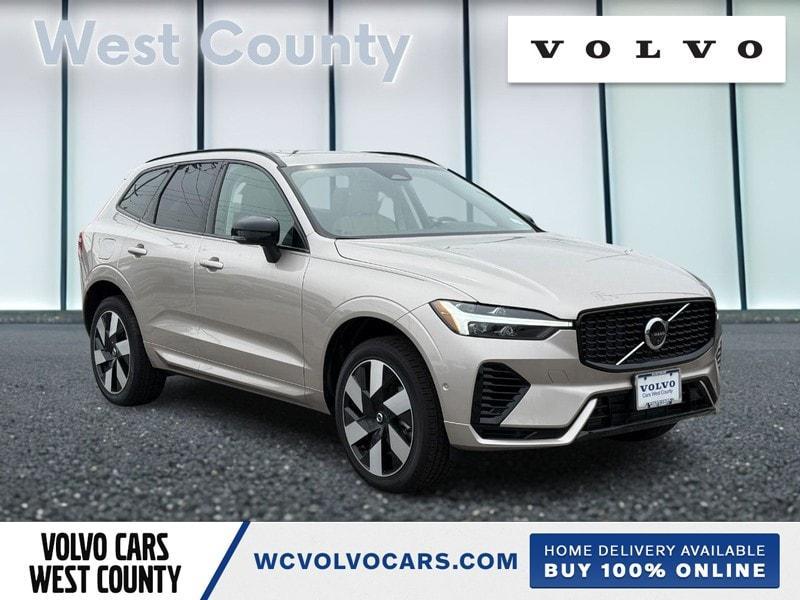 new 2025 Volvo XC60 Plug-In Hybrid car