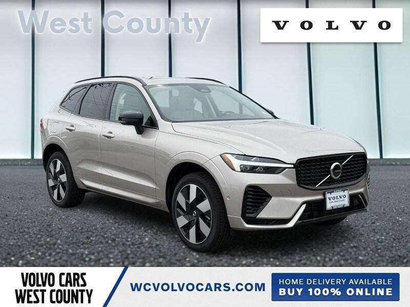 new 2025 Volvo XC60 Plug-In Hybrid car