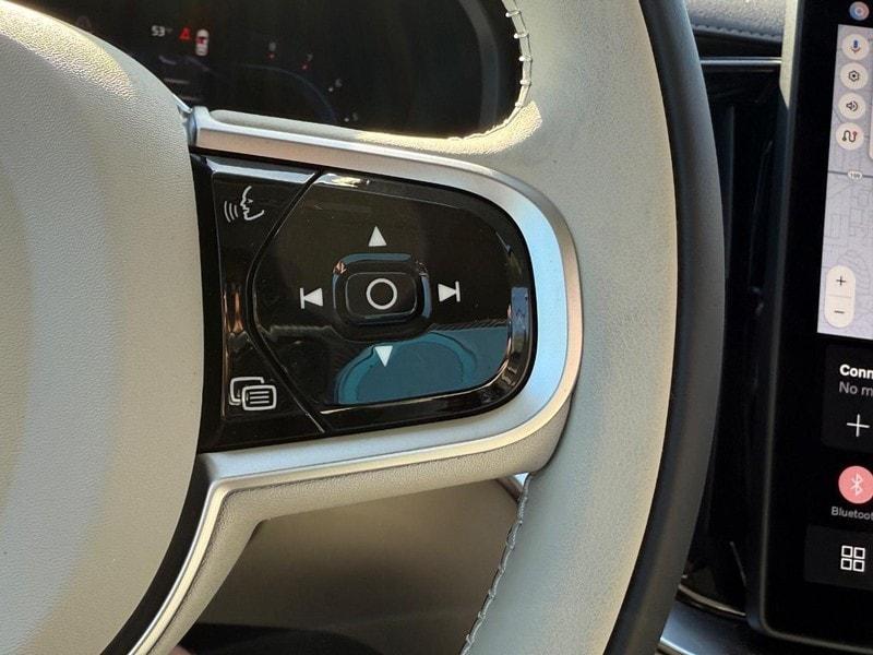 new 2025 Volvo XC90 car, priced at $80,195