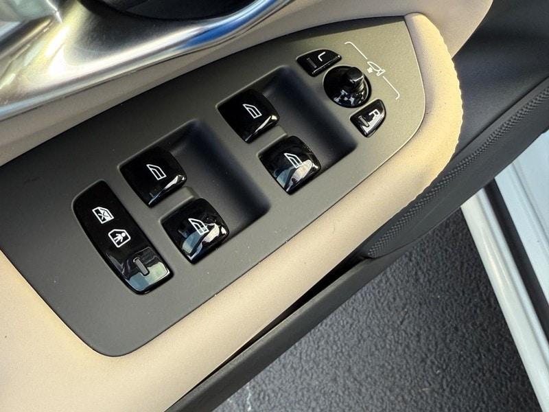 new 2026 Volvo XC90 car, priced at $71,825