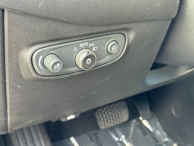 used 2020 Chevrolet Equinox car, priced at $16,500