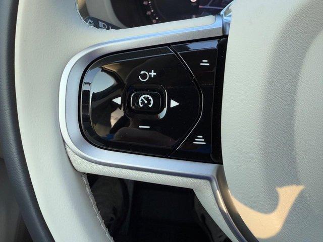 new 2026 Volvo XC60 Plug-In Hybrid car, priced at $75,450