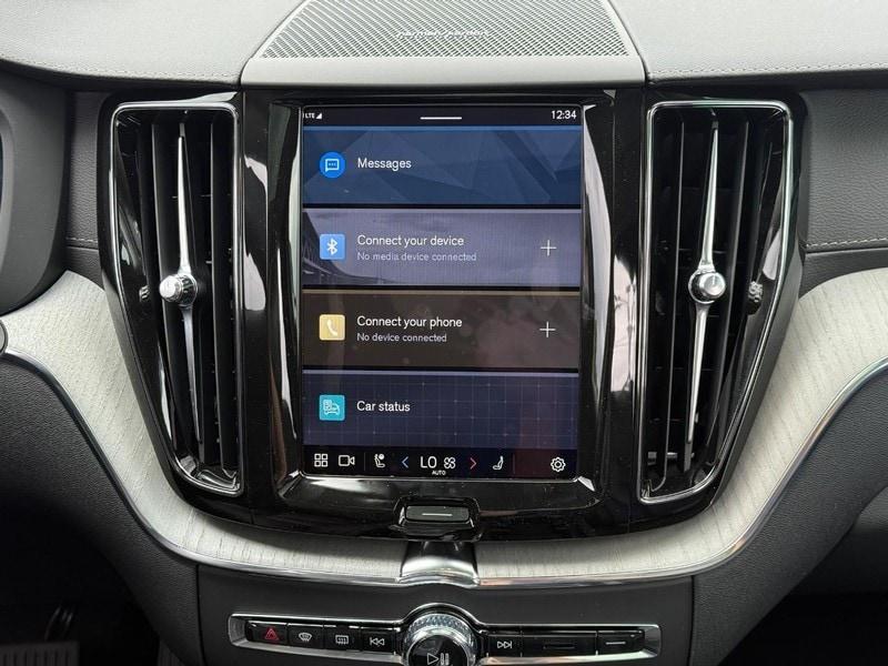 new 2025 Volvo XC60 car, priced at $60,660
