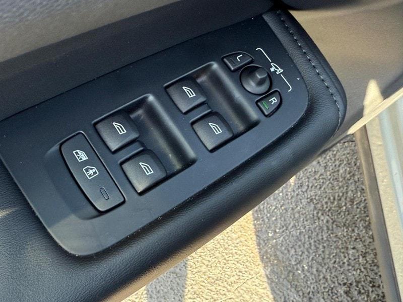 used 2025 Volvo XC60 car, priced at $38,974