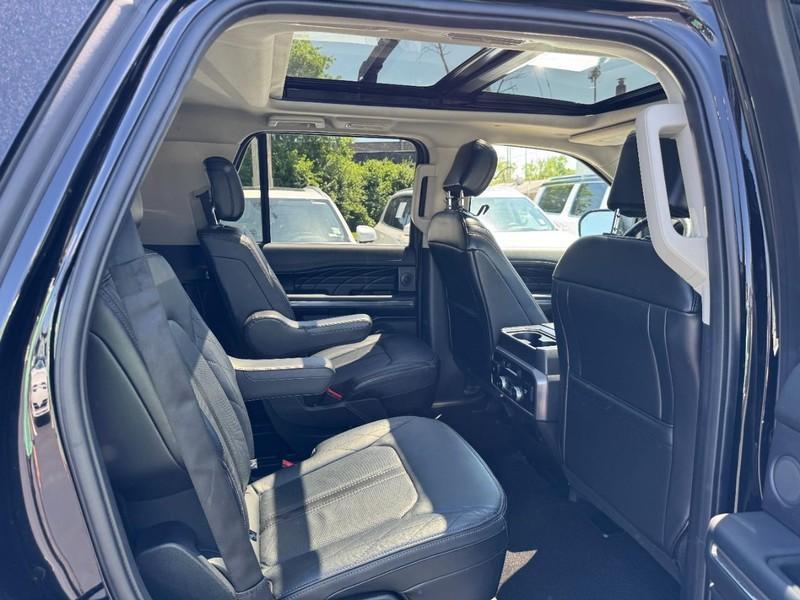 used 2019 Ford Expedition car, priced at $35,000