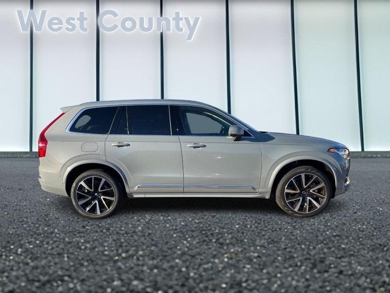 new 2025 Volvo XC90 car, priced at $68,995