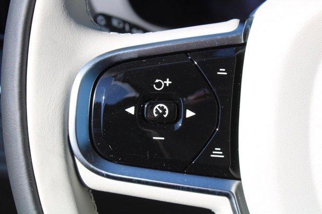 new 2025 Volvo XC60 Plug-In Hybrid car, priced at $52,975