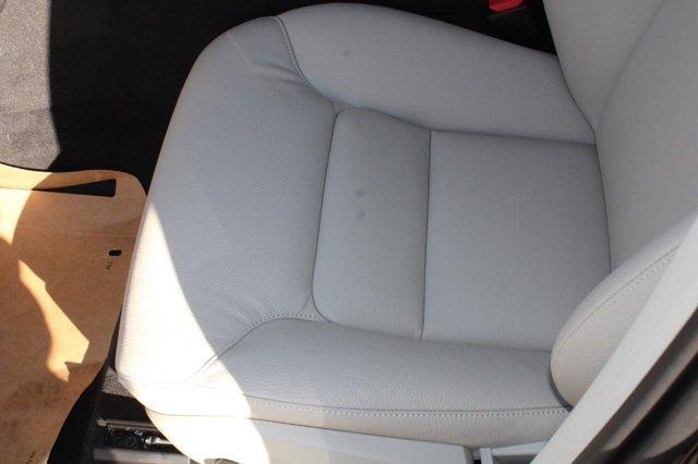 new 2025 Volvo XC60 Plug-In Hybrid car, priced at $52,975