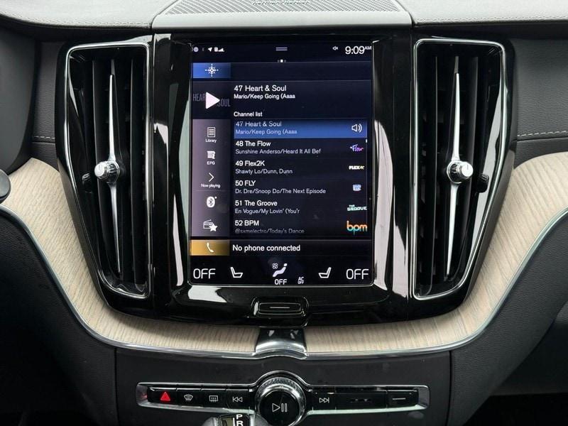 used 2021 Volvo XC60 car, priced at $20,000
