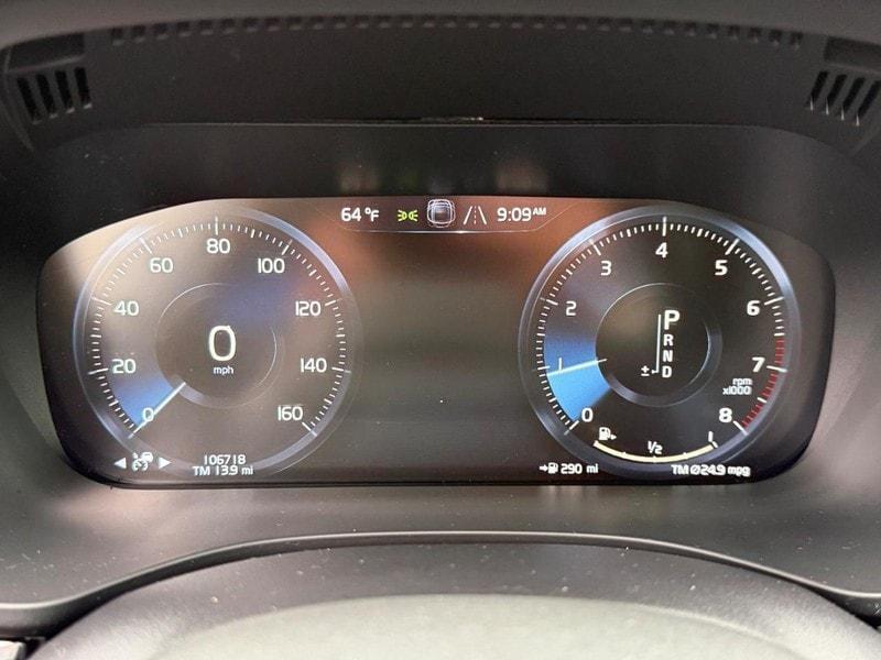 used 2021 Volvo XC60 car, priced at $20,000