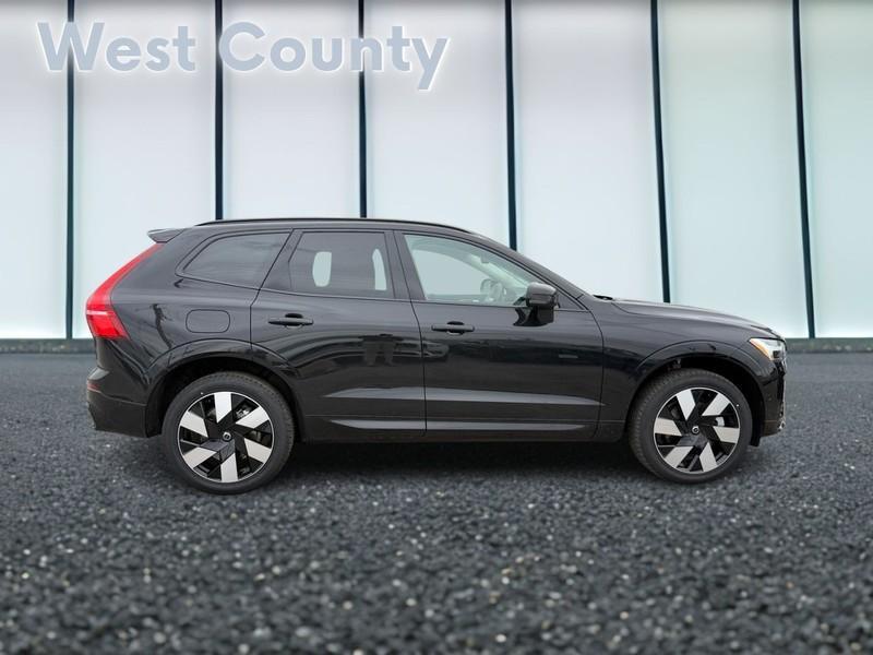 new 2025 Volvo XC60 Plug-In Hybrid car, priced at $66,260