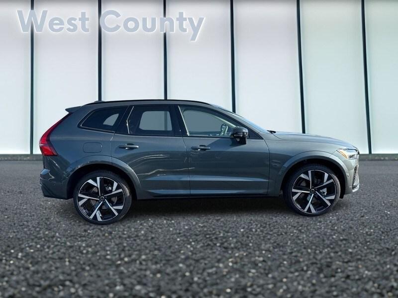 new 2026 Volvo XC60 Plug-In Hybrid car, priced at $80,310