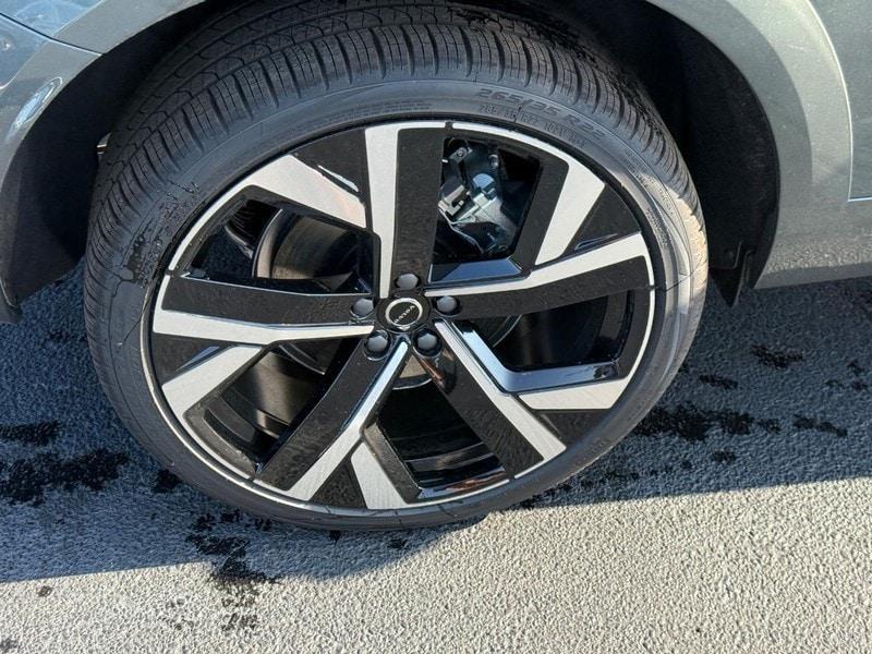 new 2026 Volvo XC60 Plug-In Hybrid car, priced at $80,310