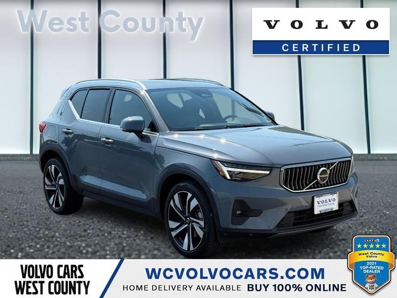 used 2023 Volvo XC40 car, priced at $30,874