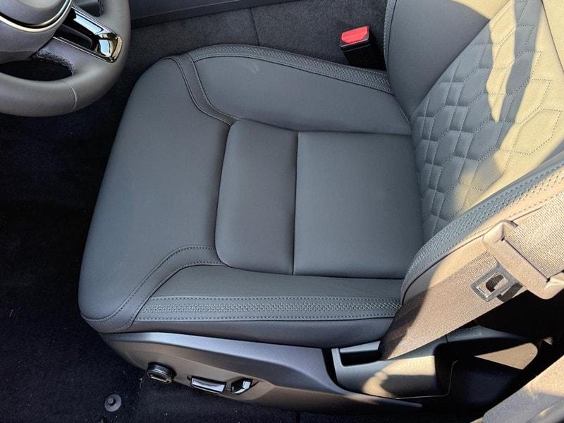 new 2026 Volvo XC60 car, priced at $57,985
