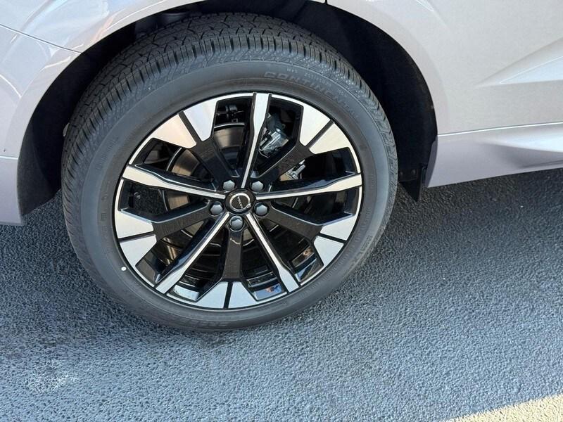 new 2026 Volvo XC60 car, priced at $57,985