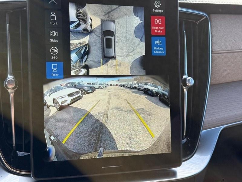 new 2026 Volvo XC90 car, priced at $83,460