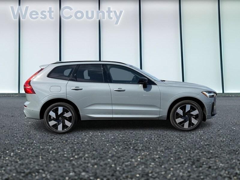 new 2025 Volvo XC60 Plug-In Hybrid car, priced at $66,260