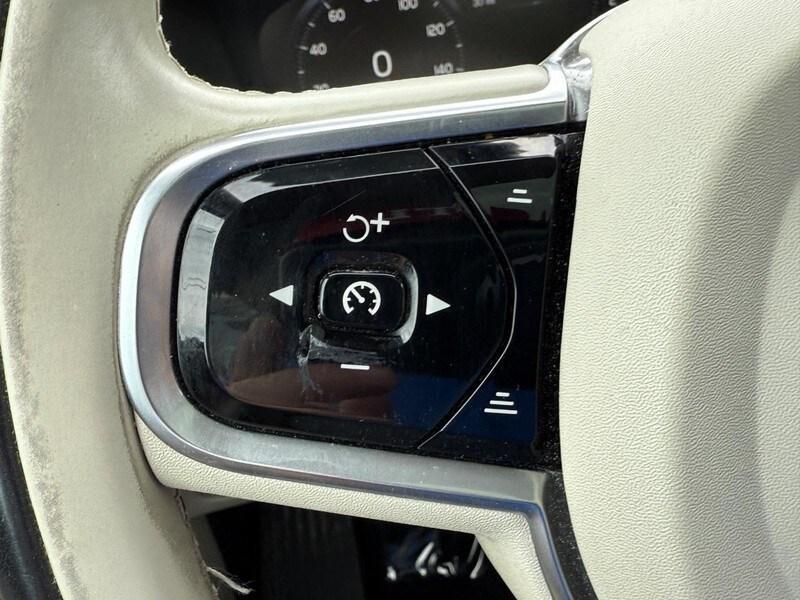 used 2016 Volvo XC90 car